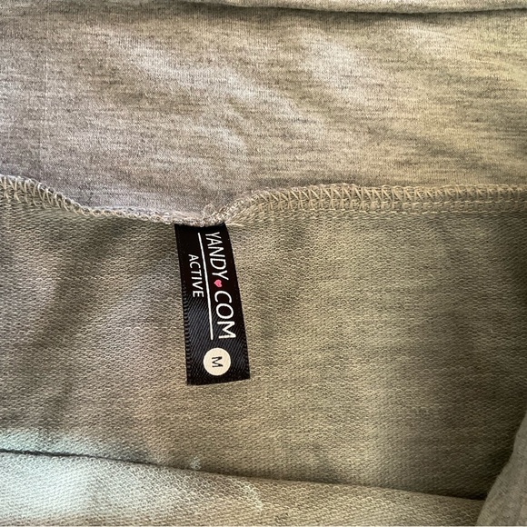 YANDY.COM Mini skirt cover-up, size medium, heathered grey - Picture 5 of 7